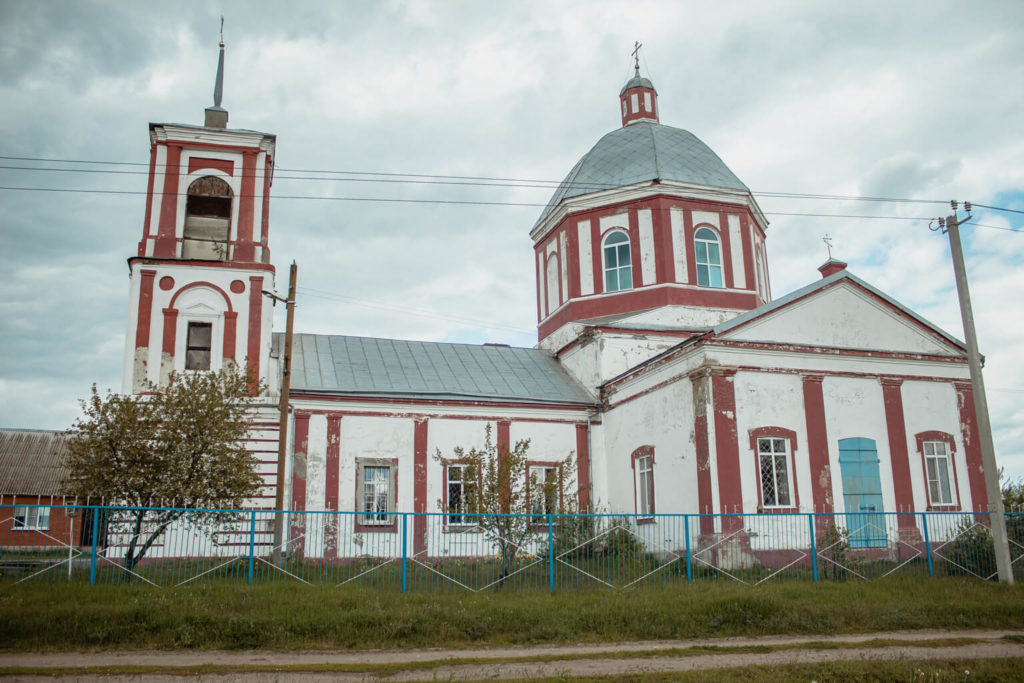 Старинный храм в селе Щучье